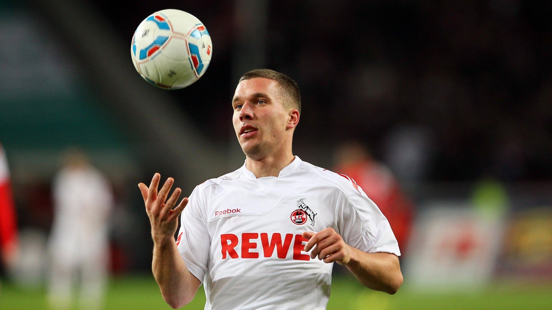 花样滑冰技术动作不断创新,花样滑冰滑行技术