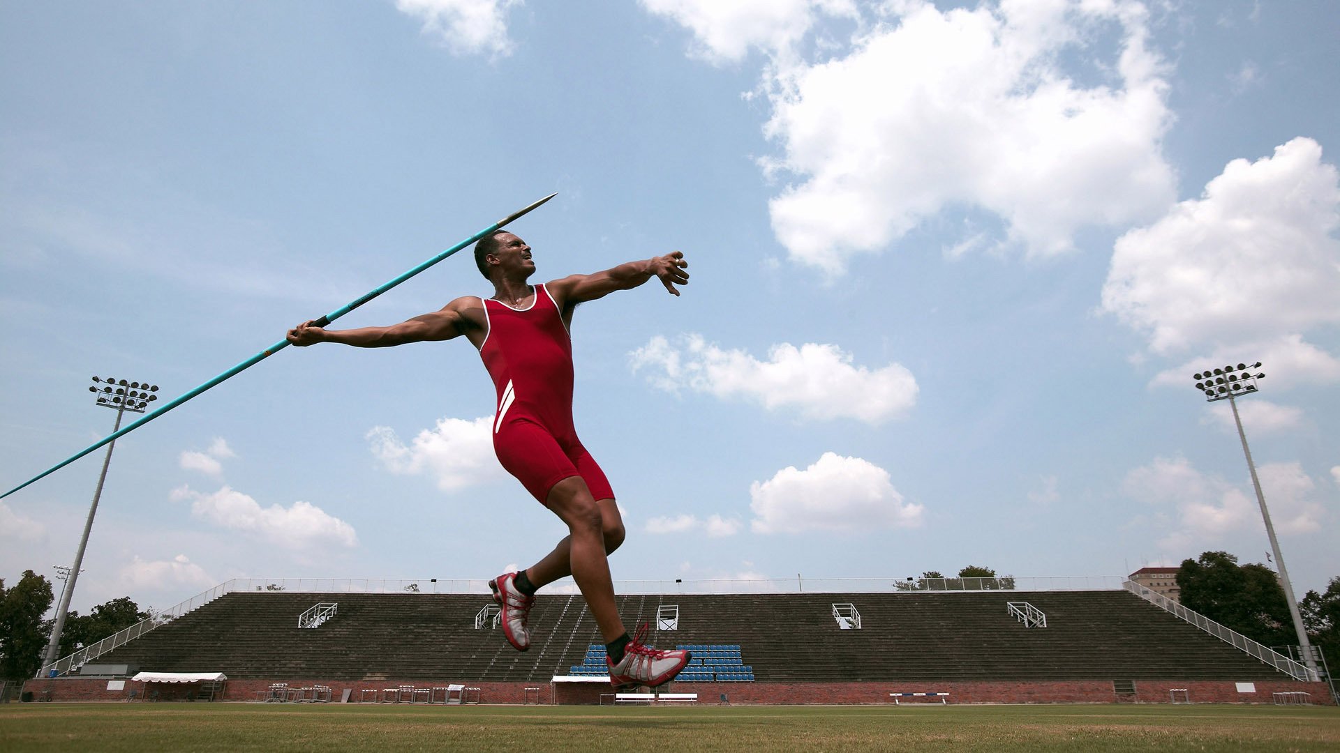 世界田径:肯尼亚运动员连破纪录,赛场火爆!,肯尼亚 运动员