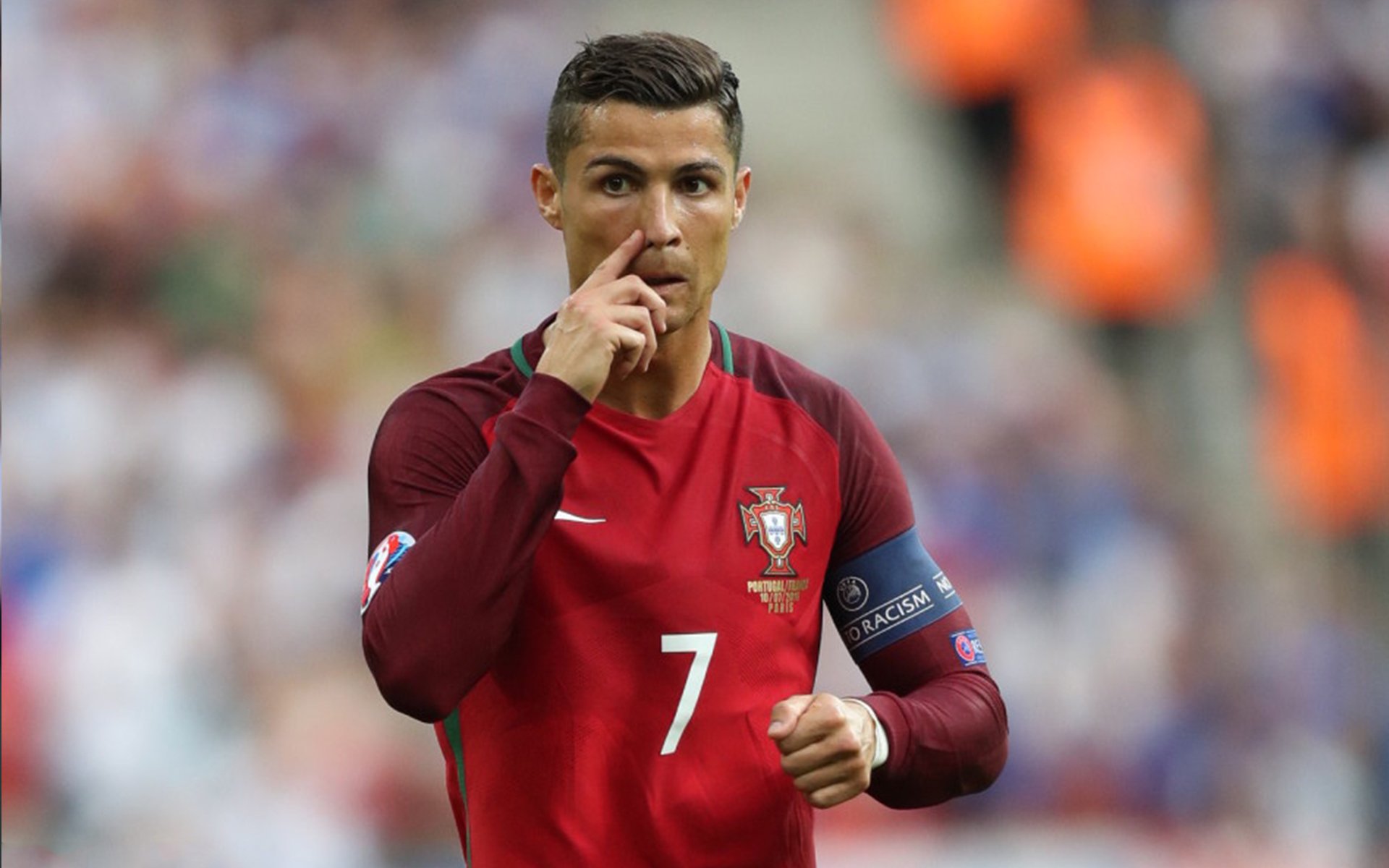 全球各地举办庆祝足球日活动,促进不同国家文化交流,世界足球日宣传语